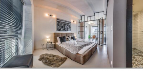 LOFT Astoria by Vagabond